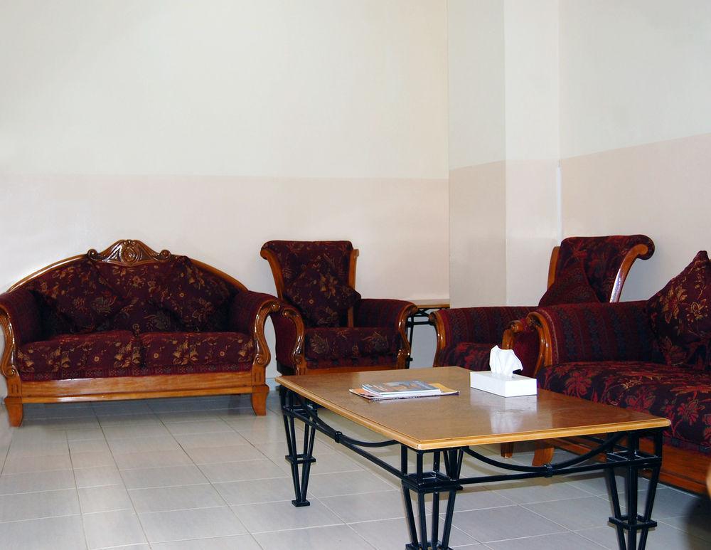 Al Ferdous Hotel Apartment Шарджа Екстер'єр фото