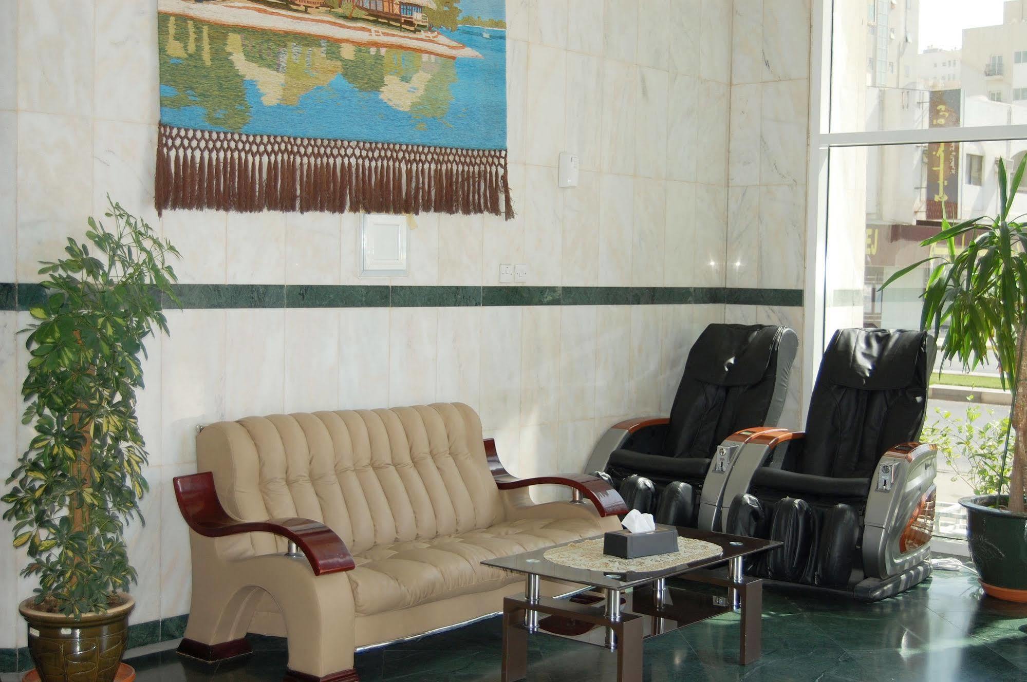 Al Ferdous Hotel Apartment Шарджа Екстер'єр фото